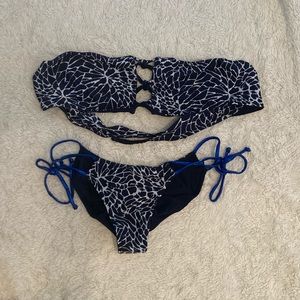 Ravish sands reversible bikini, size large